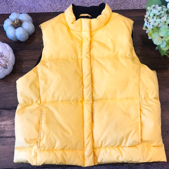GAP Jackets & Blazers - Gap Women’s Down Winter Puffer Vest! 💛
